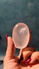 Rose Quartz Palm Stone 28pi